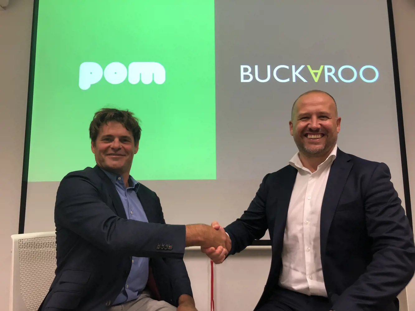 Johannes Vermeire (CEO bij POM) en Alexander van Leeuwen (Relatiemanager bij Buckaroo)