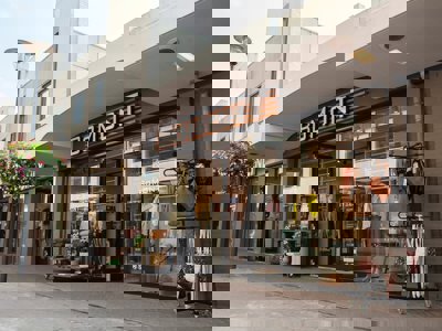 66Dab255cdb482219b065243 Large